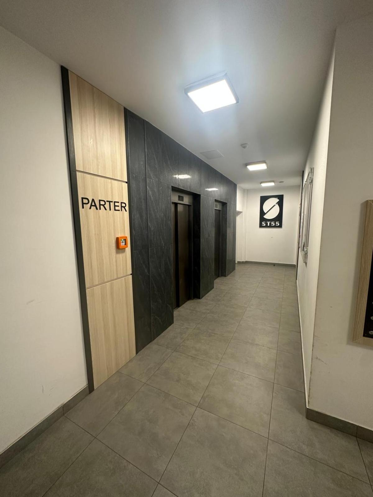 Premium Apartments Жешов Екстериор снимка